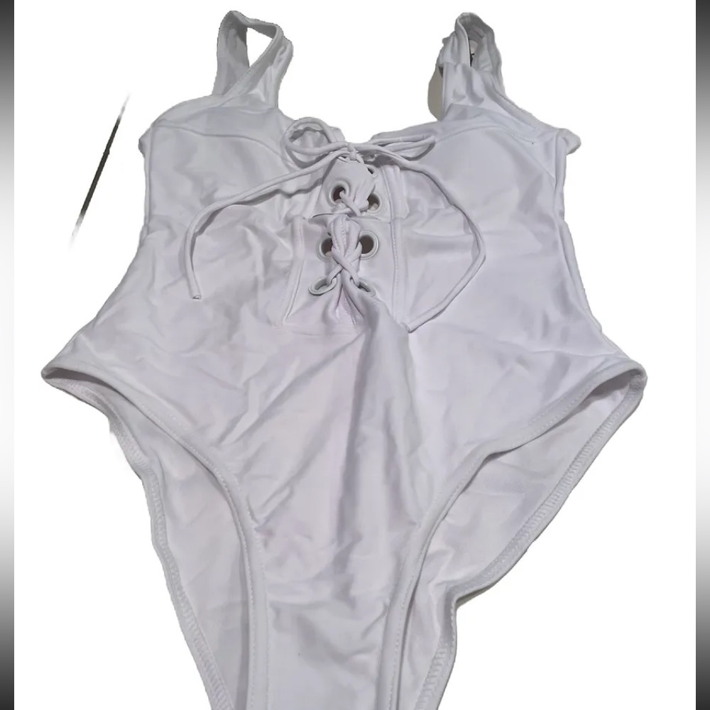 The Perfect Sculpt White Busty Flattering Bathing Suit.